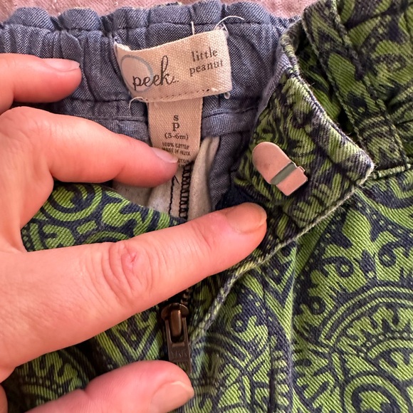 Peek boho vibes shorts 3-6 months with adjustable waist - Picture 2 of 3